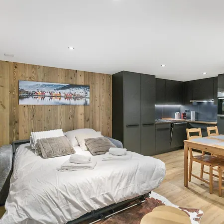 Elegant Au Coeur Des Alpes Зас-Фе